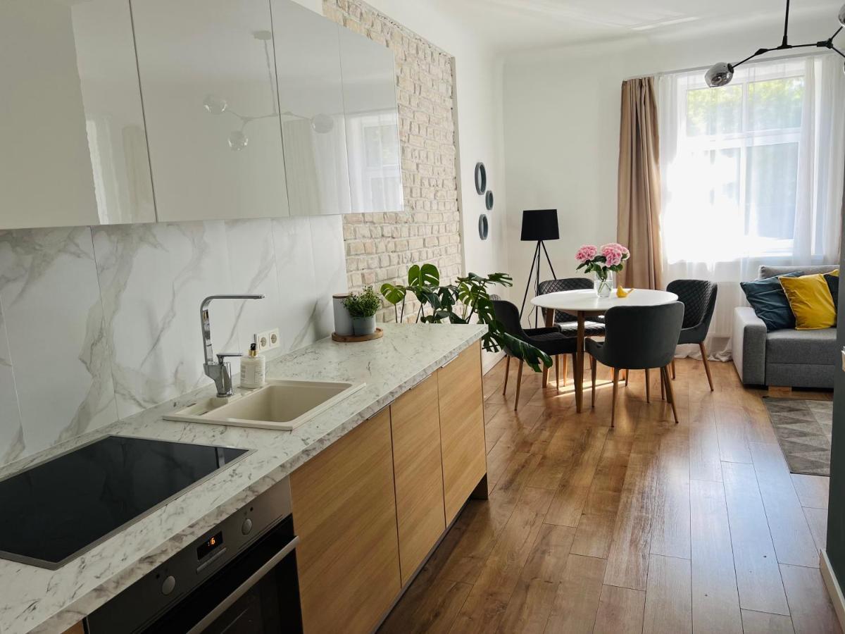 The Right Coast Apartment With Free Private Parking Riga Extérieur photo