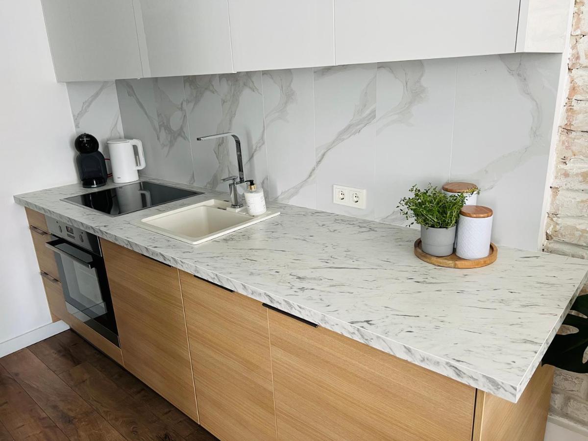 The Right Coast Apartment With Free Private Parking Riga Extérieur photo