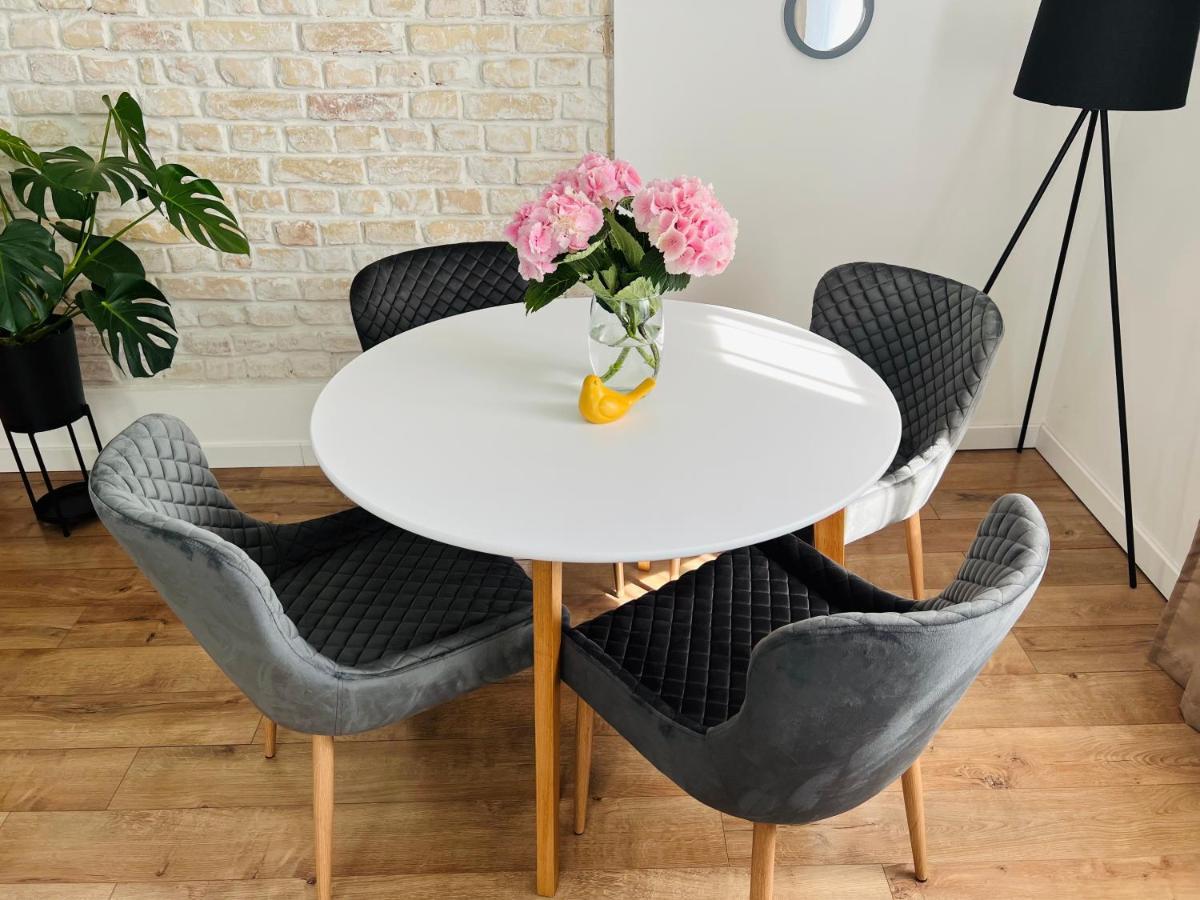 The Right Coast Apartment With Free Private Parking Riga Extérieur photo